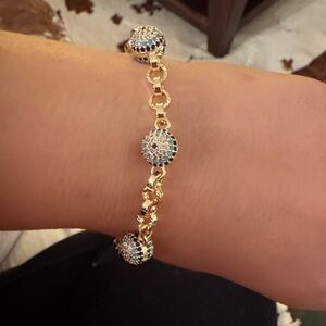 Elegant Evil Eye Gold and Blue Bracelet (Stainless Steel)